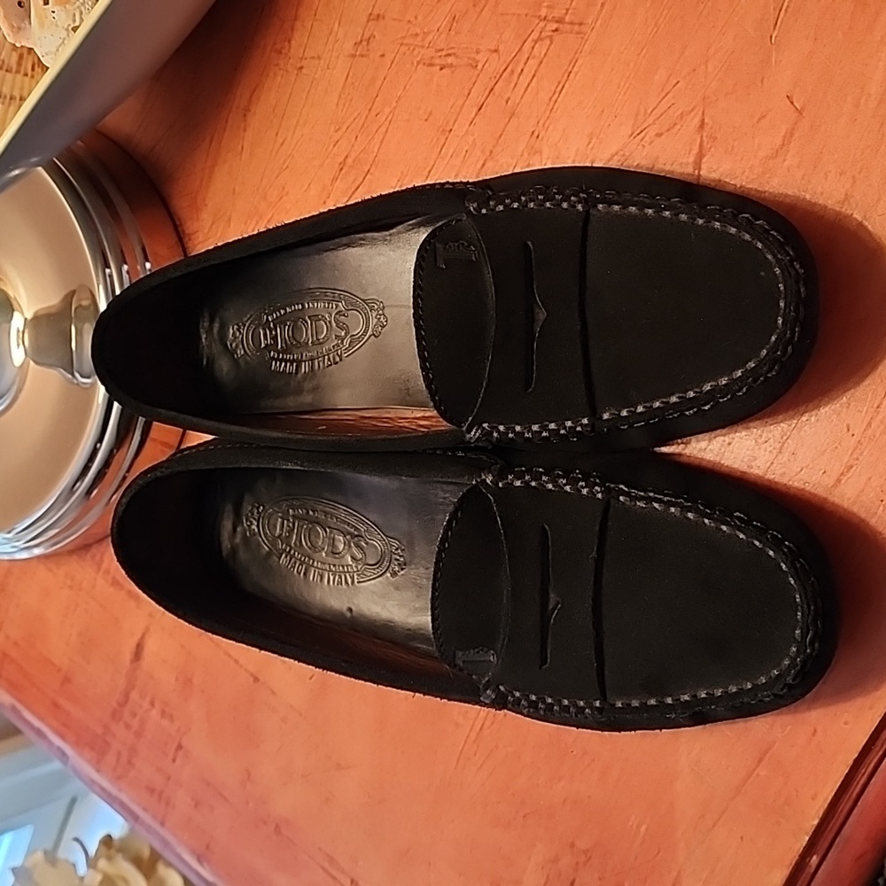 Tod's driving mocs